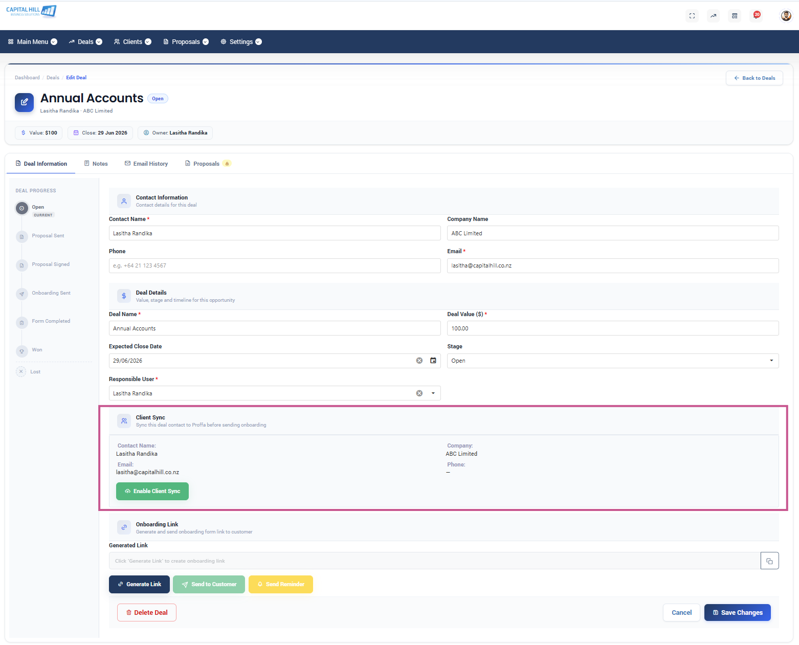 Figure 4: The customer sync panel before and after syncing.